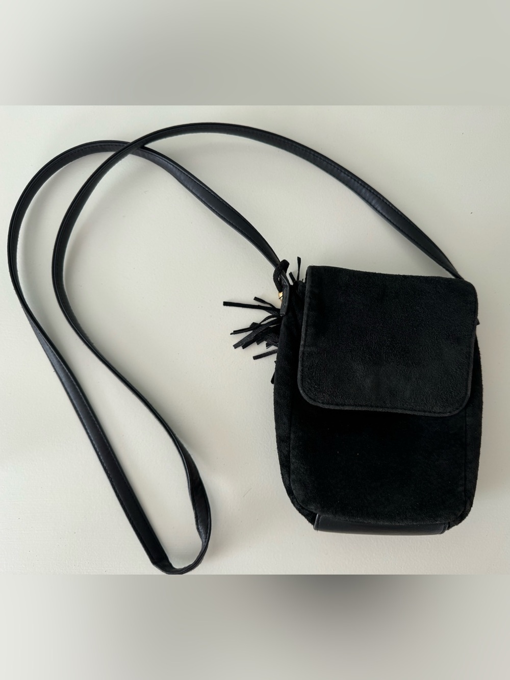 Classic Black Suede Crossbody Bag - Sleek Everyday Style